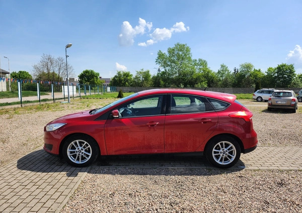 Ford Focus cena 36900 przebieg: 117900, rok produkcji 2016 z Piła małe 466